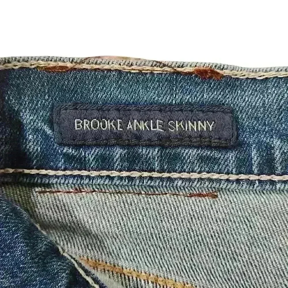 Lucky Brand Americana Brooke Ripped Skinny Pico Rivera Wash Jeans Sz 2/26; $129 - Picture 14 of 15